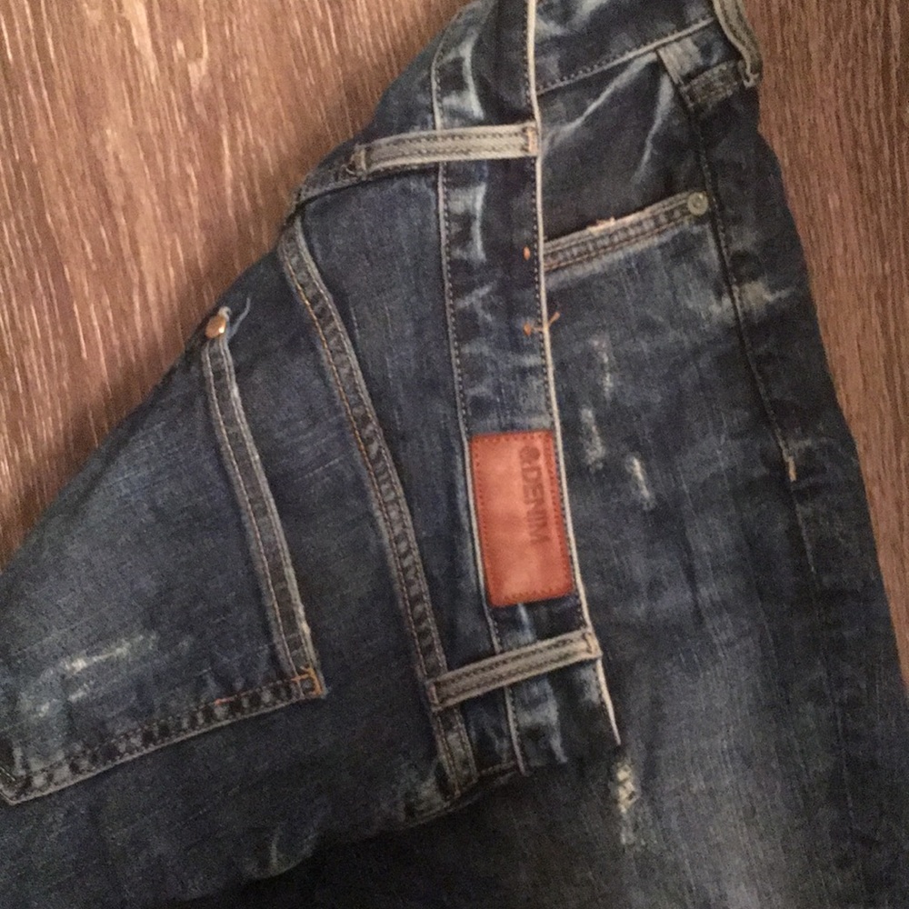 Distressed Jeans - Picture 2 of 4